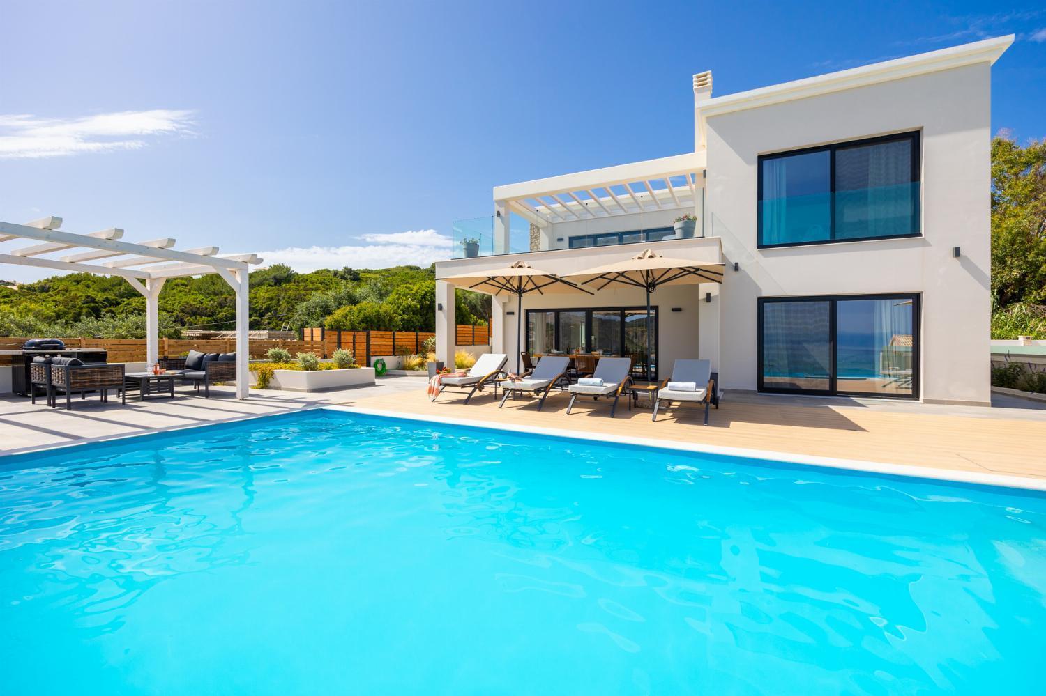 Halcyon Villa